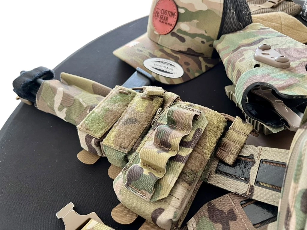 BATTERY HOLDER