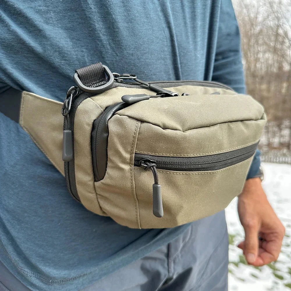 Rounded Gear Nomad Defender – ľadvinka na skryté nosenie čierna